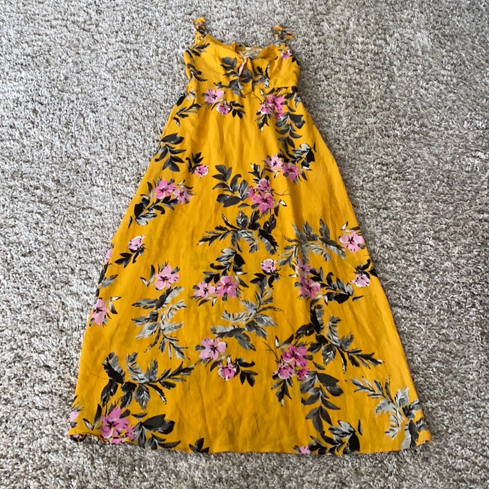 Long yellow floral summer maxi dress